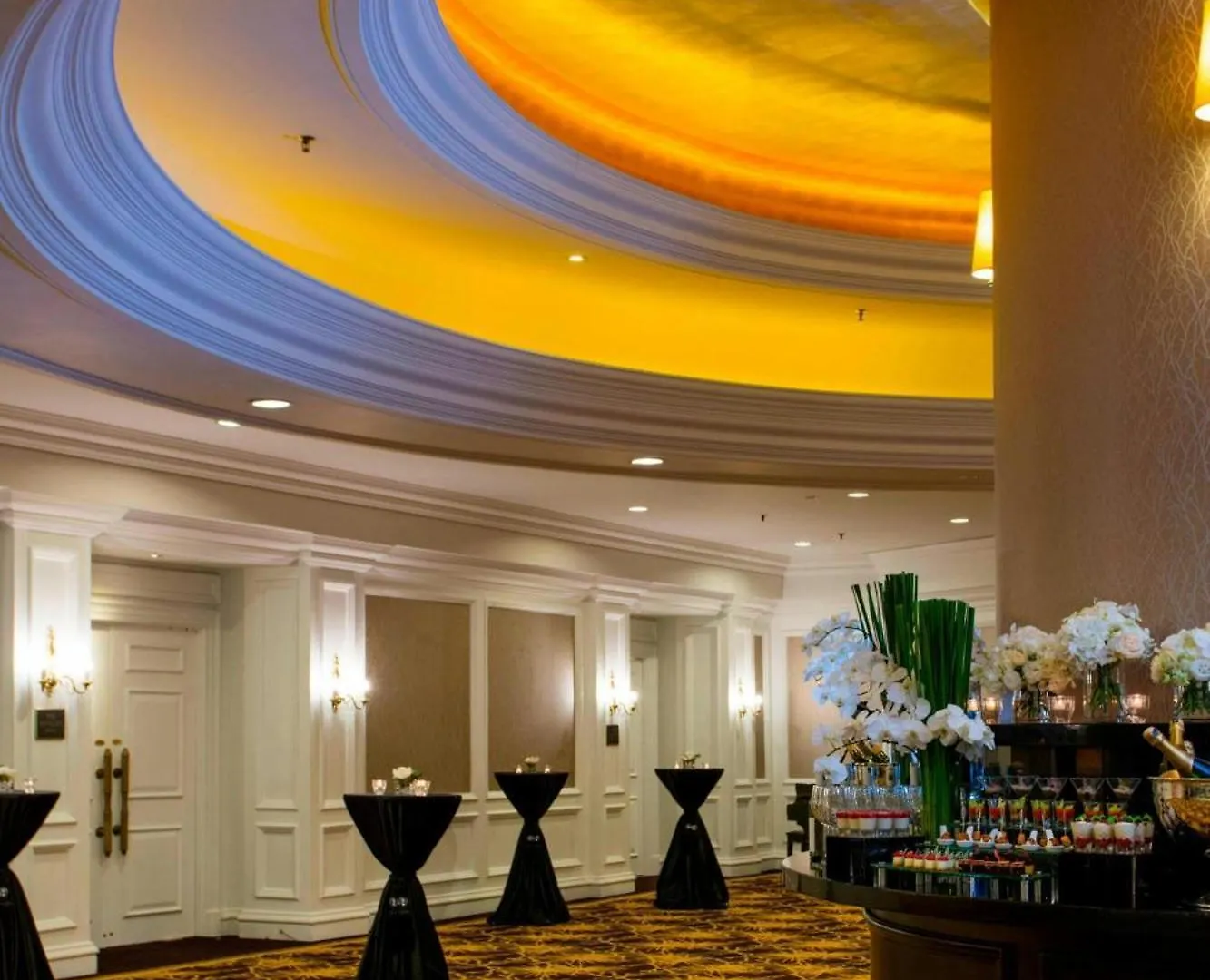 Отель The Ritz-Carlton, Куала-Лумпур