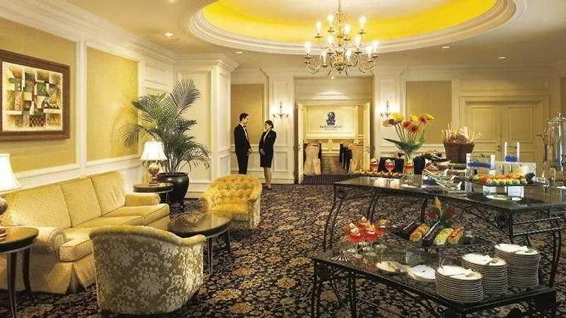*****  Отель The Ritz-Carlton, Куала-Лумпур Малайзия